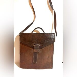 Handmade unisex Brown Leather Men's Shoulder Bag